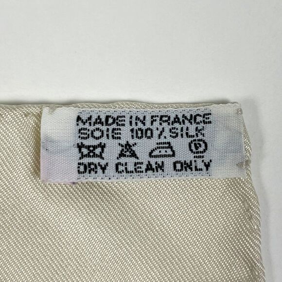 Hermes Carré 90 Animal Pavement Tile Mosaic Animal Plant Scarf Silk White - Picture 2 of 4